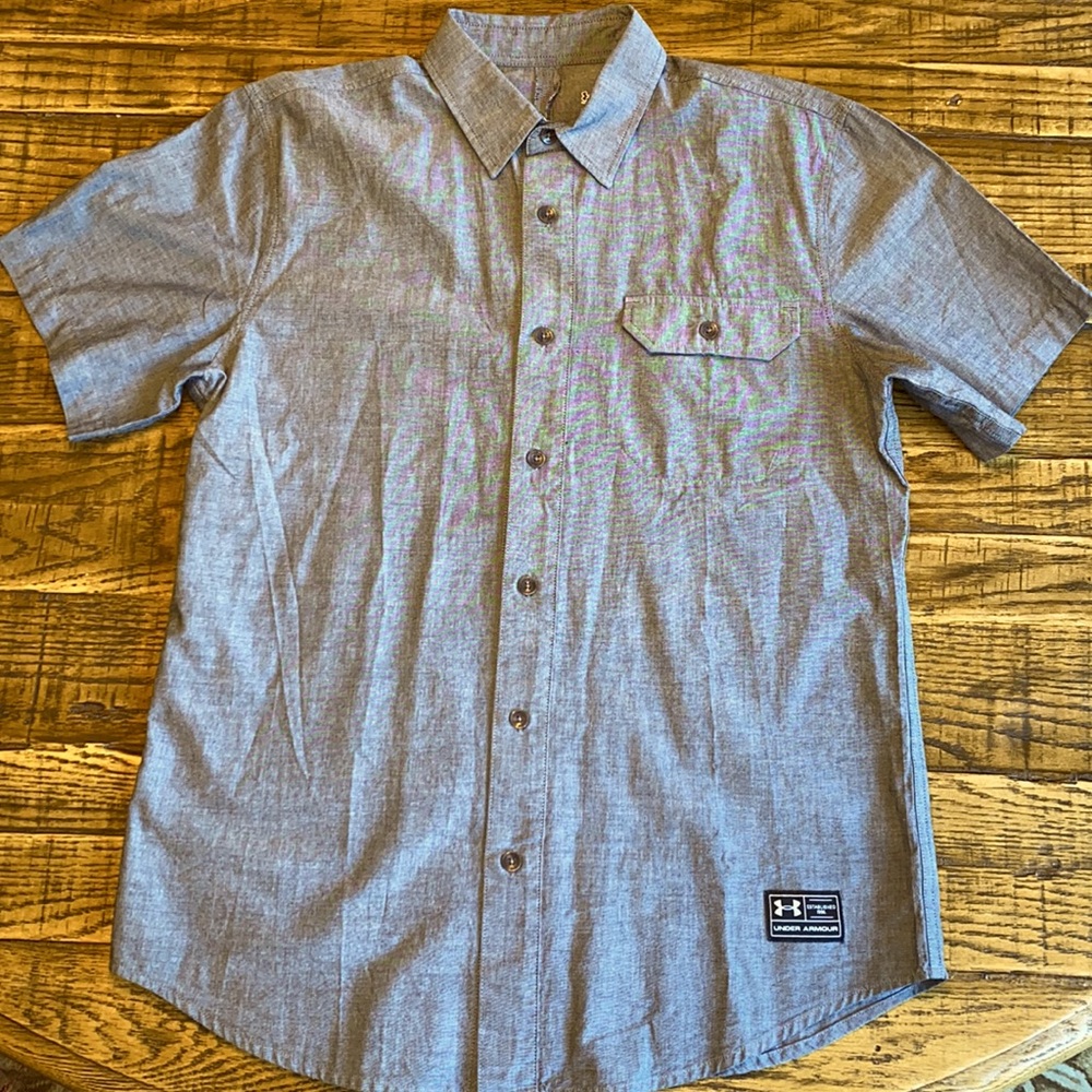 Under Armour Men’s Short Sleeve Button down